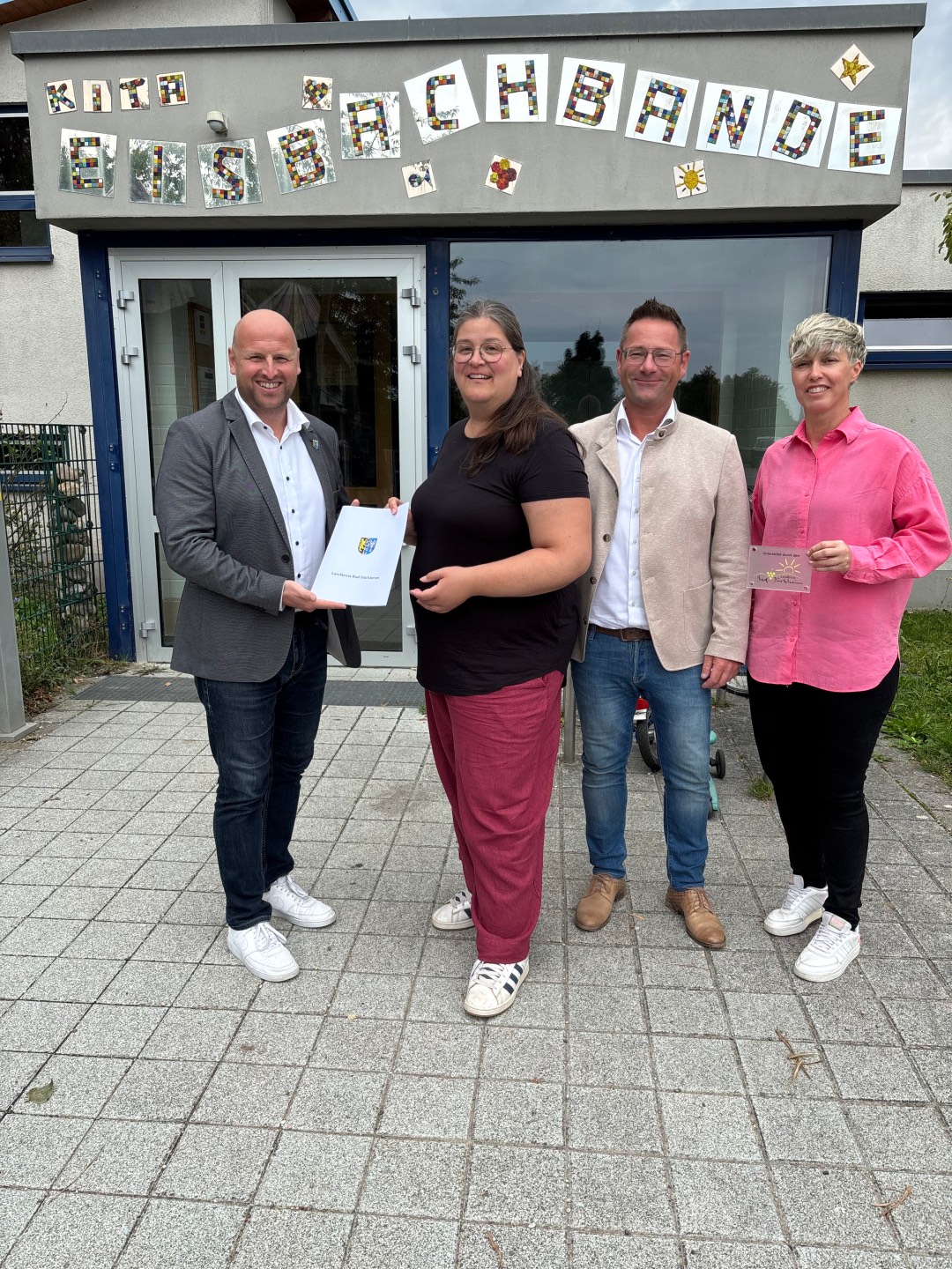 Zwei Männer und zwei Frauen