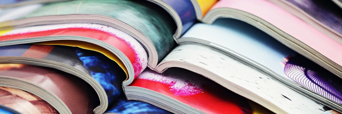 Magazine gestapelt