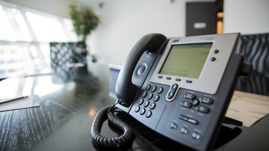 Telefon